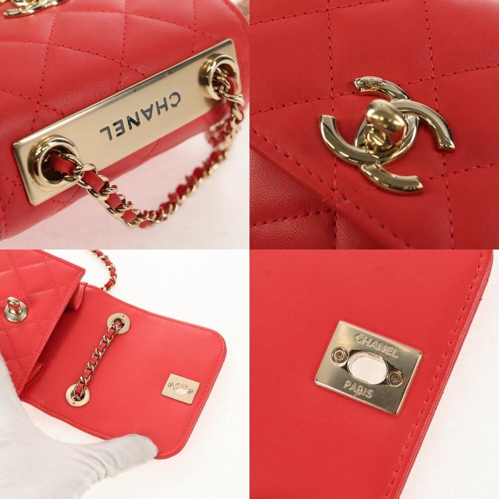 Chanel Matelasse Chain Shoulder Bag - Picture 7 of 8